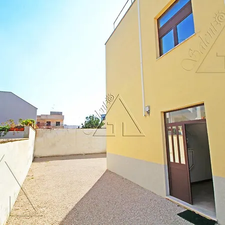 Gd Vacanza - Centralissimo Su Corso Annibale - Apartmán